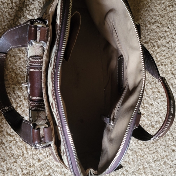 Coach Purse - Picture 2 of 4